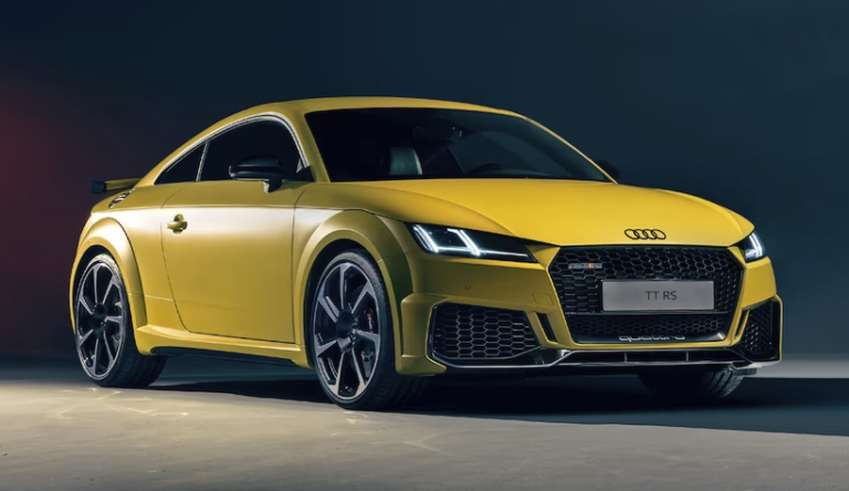 AUDI TT RS