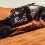 El Dacia Sandrider número 200 en plena duna