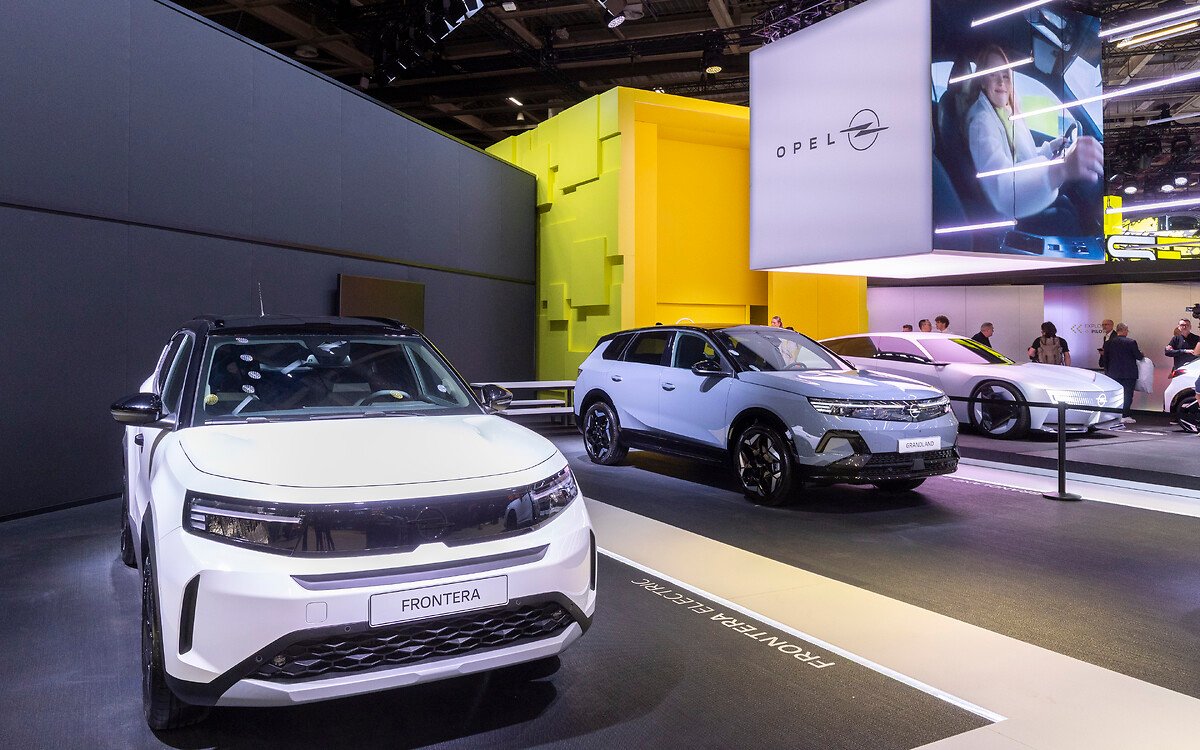 Opel Frontera Electric Extended Range y Opel Grandland Electric AWD en el Salón de París