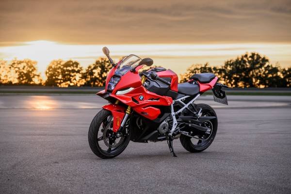 BMW F 450 RR de la nueva gama deportiva de BMW Motorrad