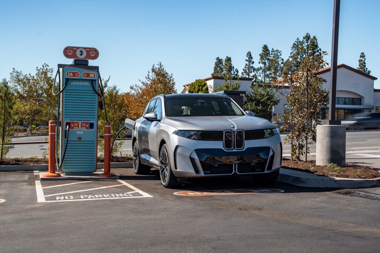 Carga de alta potencia del BMW iX5