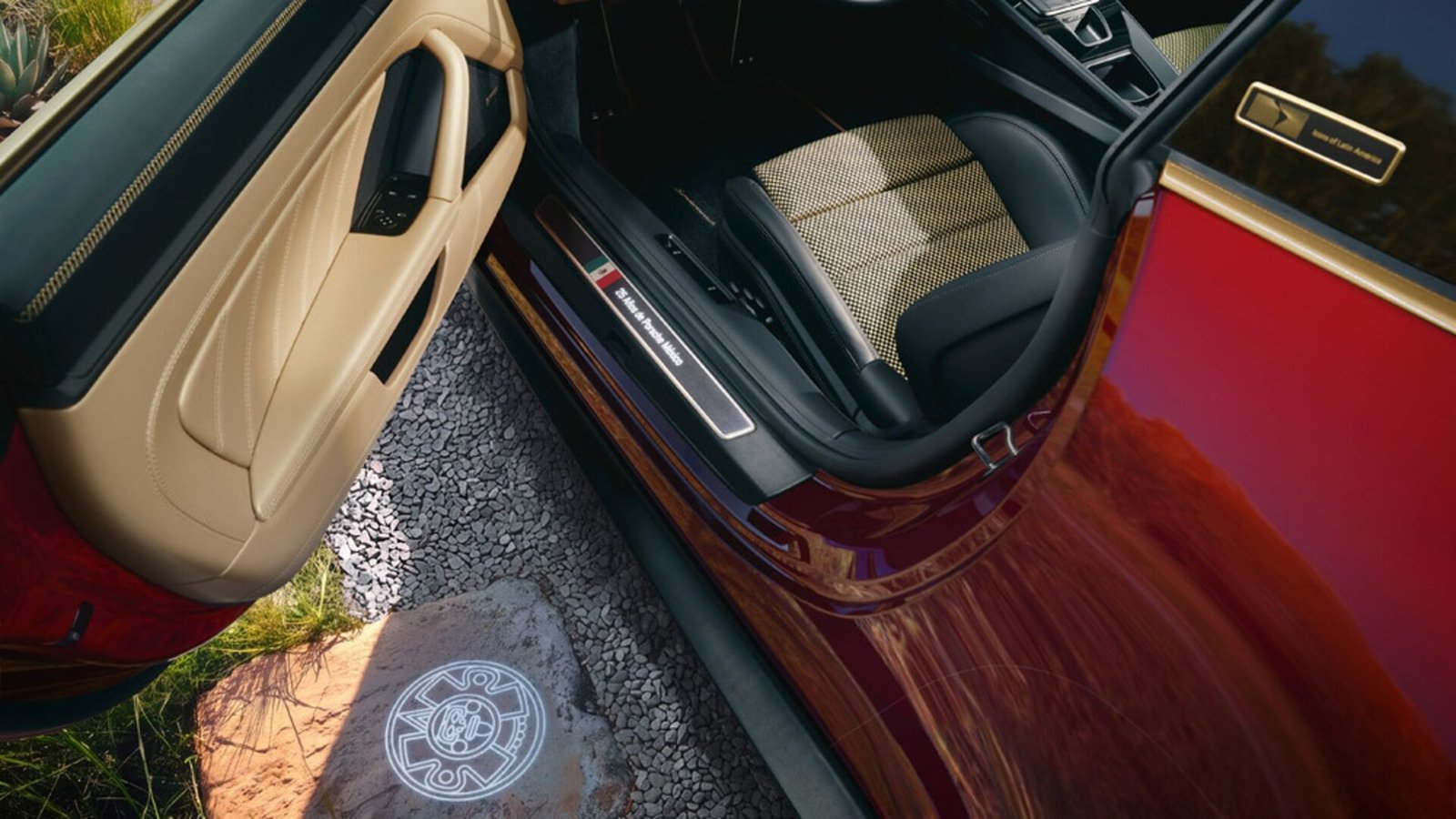 Porsche 911 GT3 La Serpiente interior