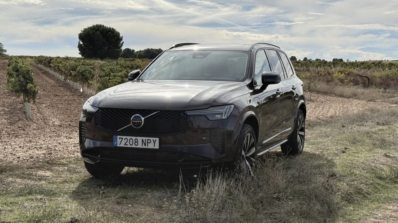 Frontal del Volvo XC90 T8 durante la prueba