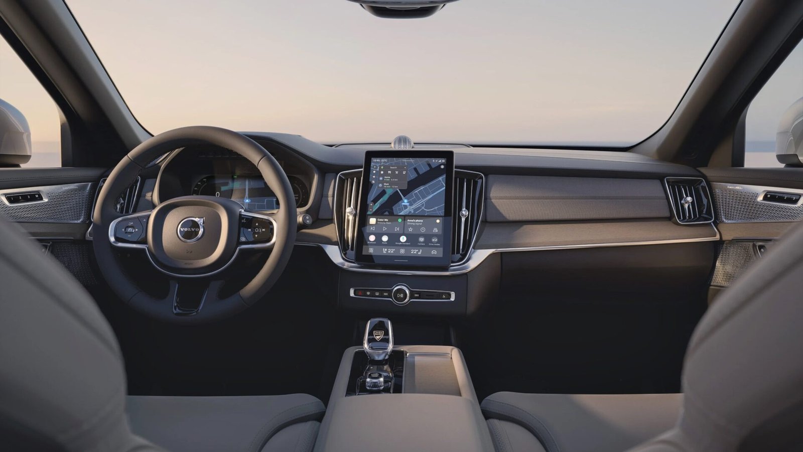 Imagen oficial del salpicadero y pantalla vertical del Volvo XC90 T8