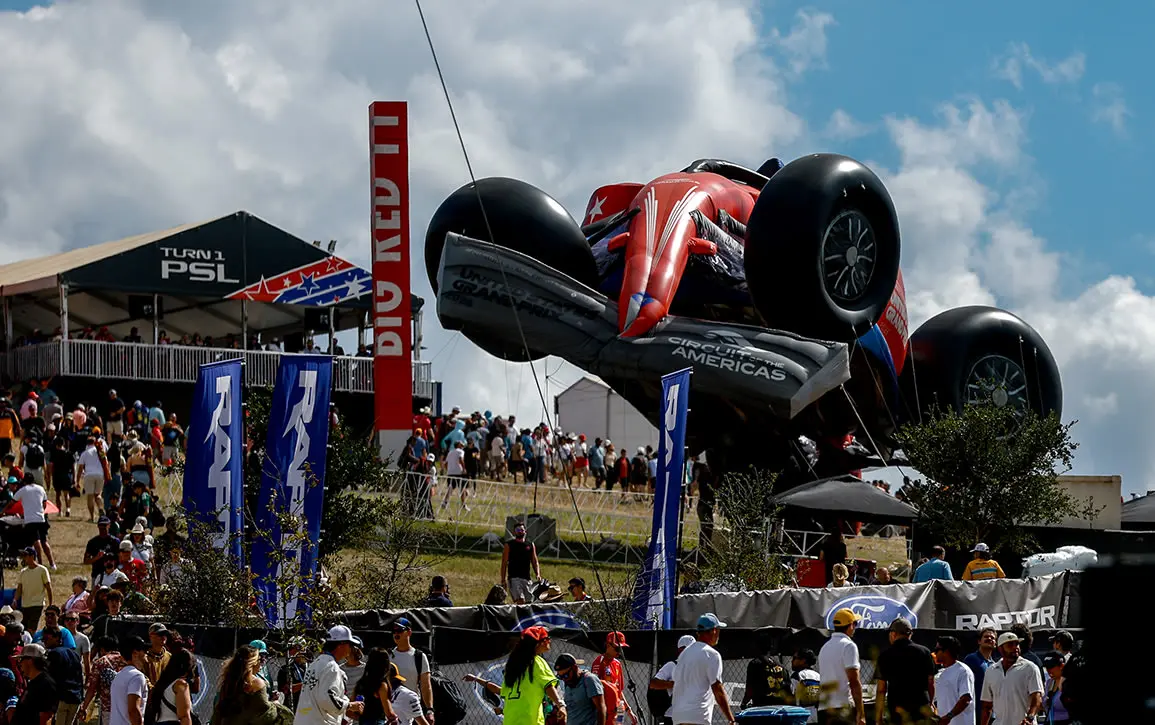 Aficionados en las gradas del Circuito de las Américas durante el GP de Estados Unidos 2026