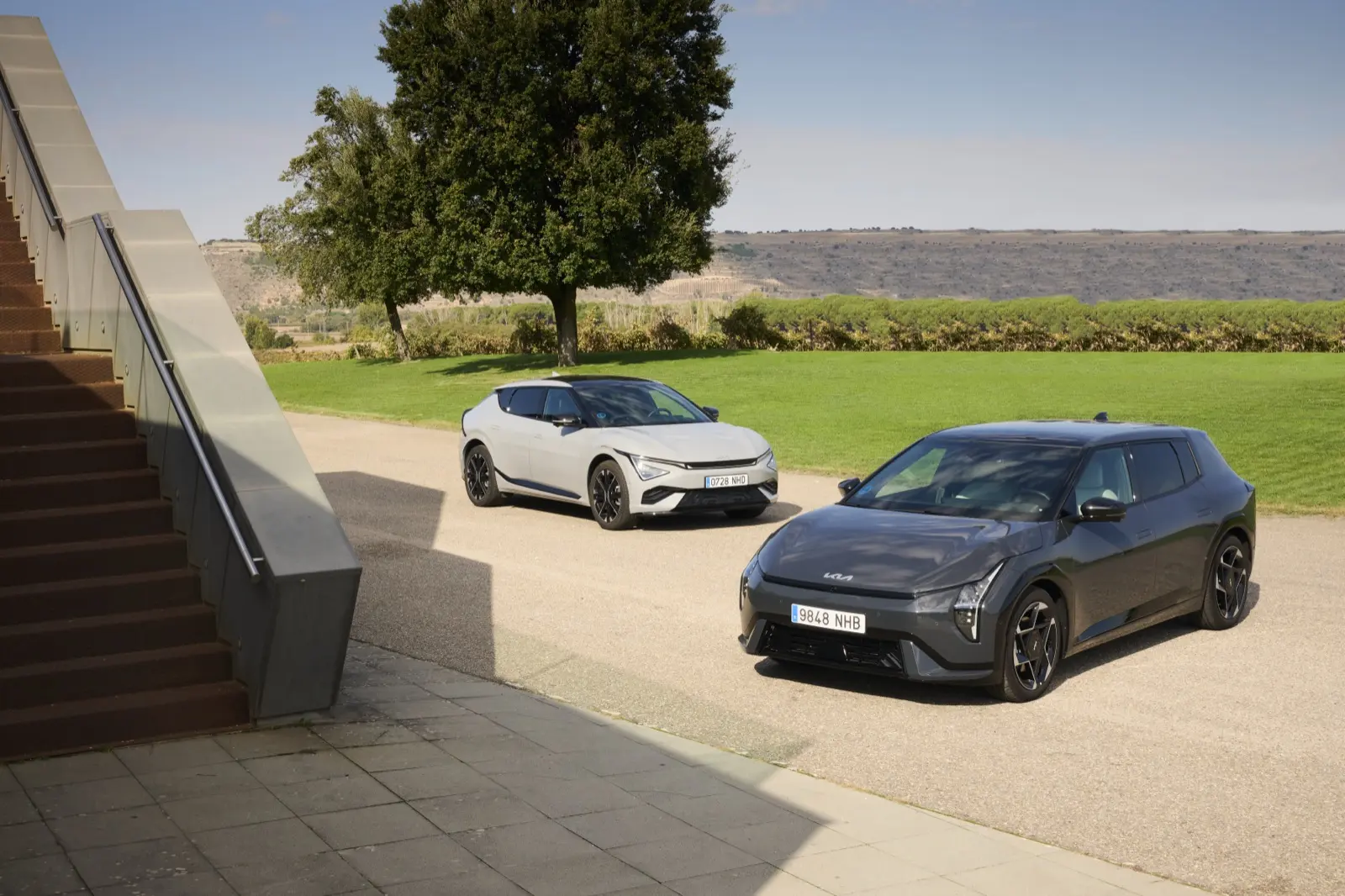 Kia EV6 y Kia EV4, dos eléctricos de la gama Kia EV