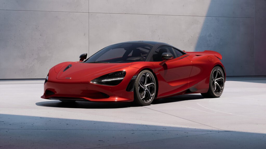 McLaren 750S Coupé rojo en estudio, el superdeportivo que precede al McL 820