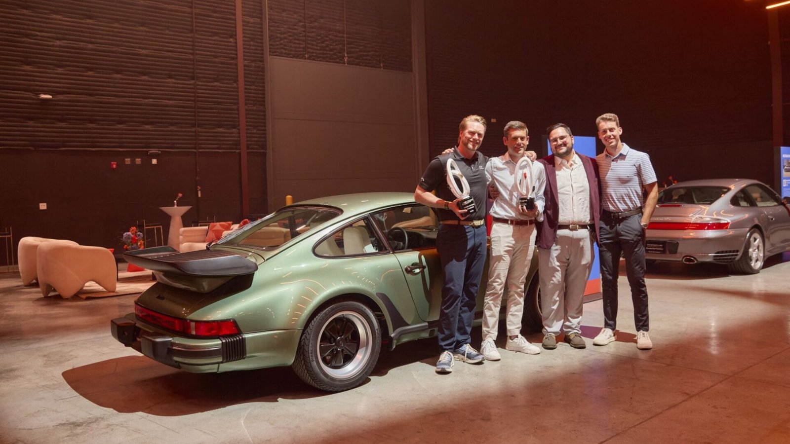 Porsche 911 Turbo 3.3 de 1978 en verde metalizado restaurado por Harper Porsche