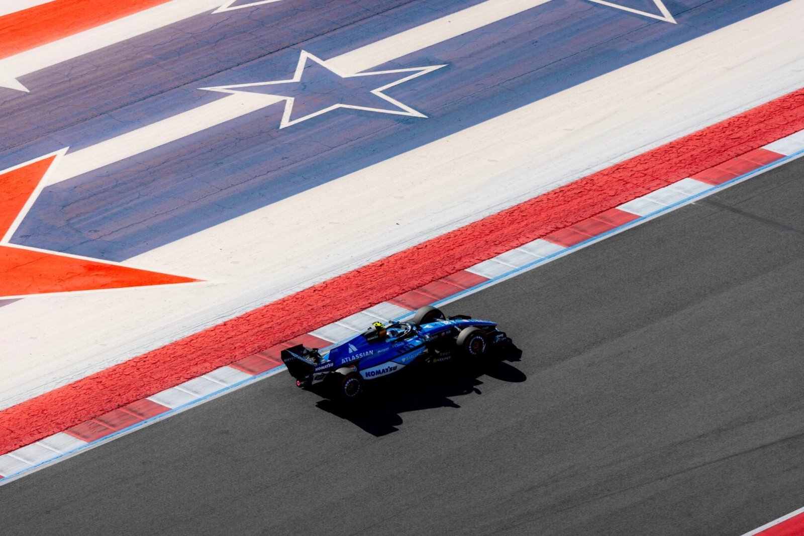 Un Williams de F1 rueda en el Circuito de las Américas durante el GP de Estados Unidos 2026